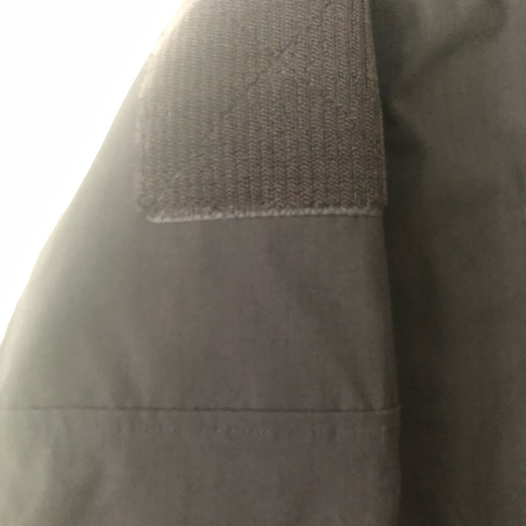 Under Armour all season jacket - Picture 4 of 7